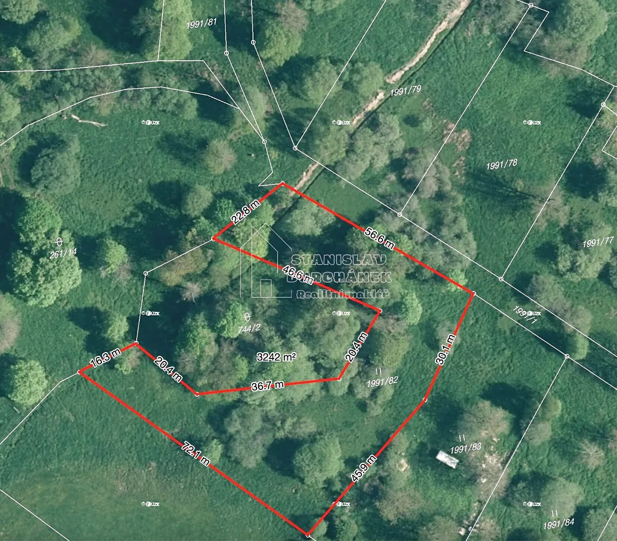 Prodej stavebního pozemku 4929 m²